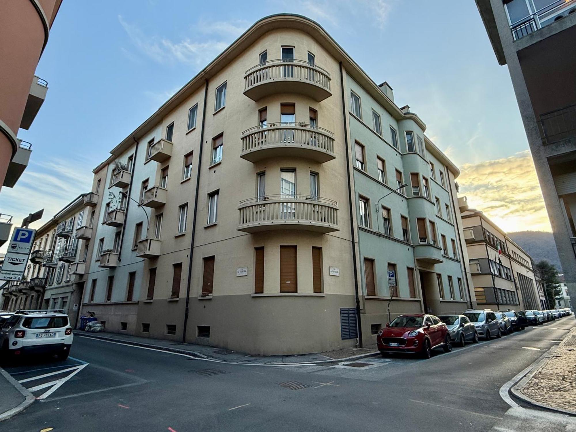 Comoluxhouse- Intero Appartamento Экстерьер фото