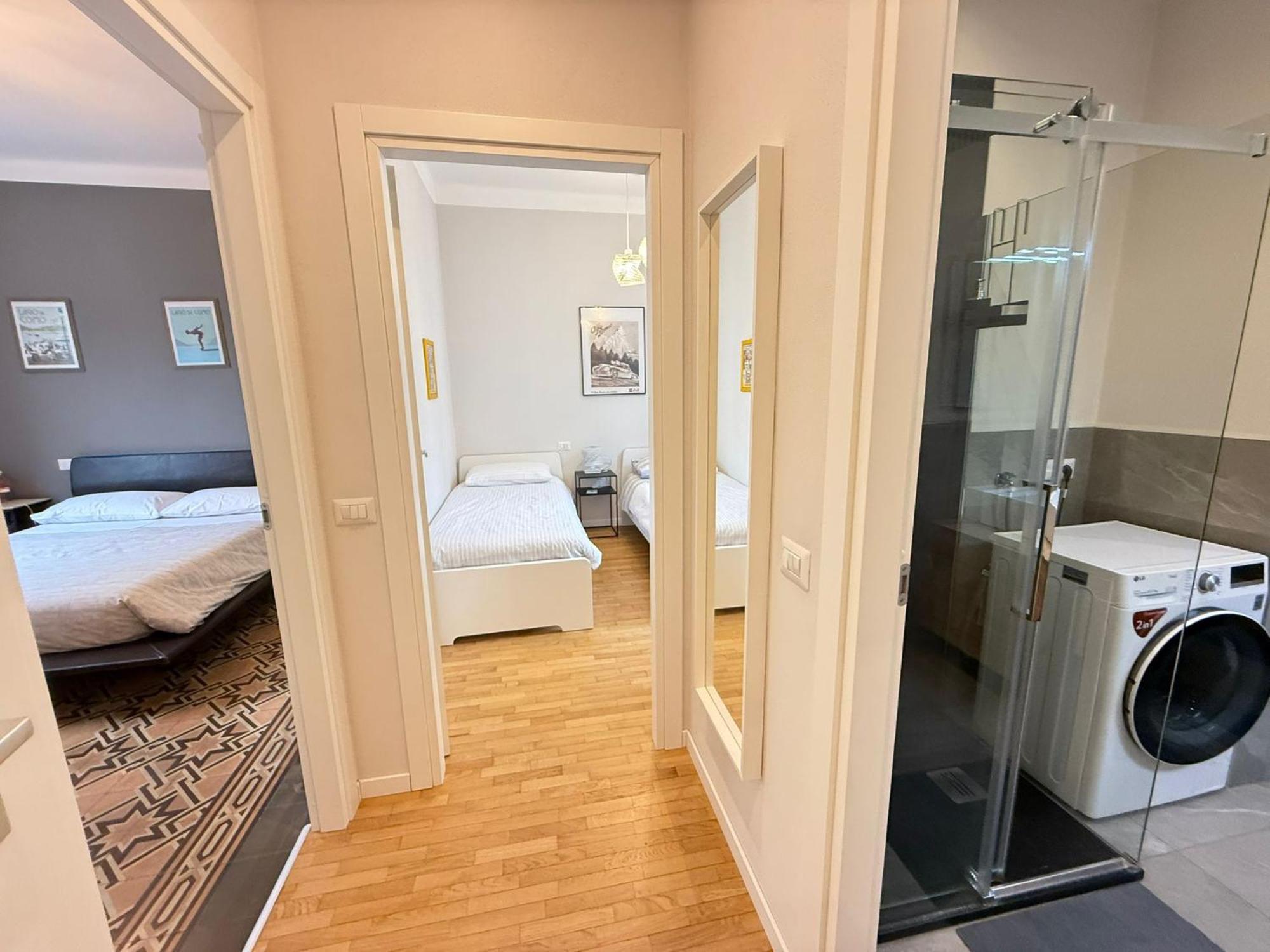 Comoluxhouse- Intero Appartamento Экстерьер фото