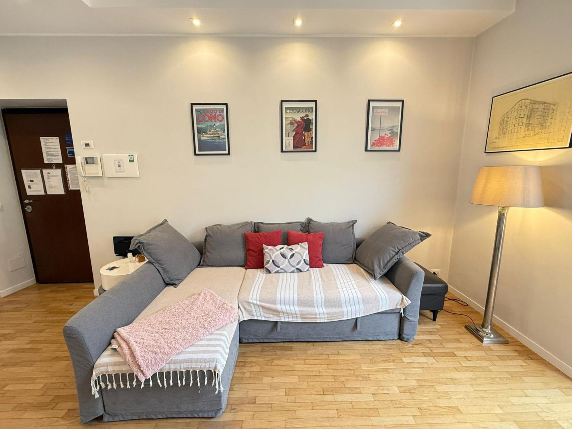 Comoluxhouse- Intero Appartamento Экстерьер фото